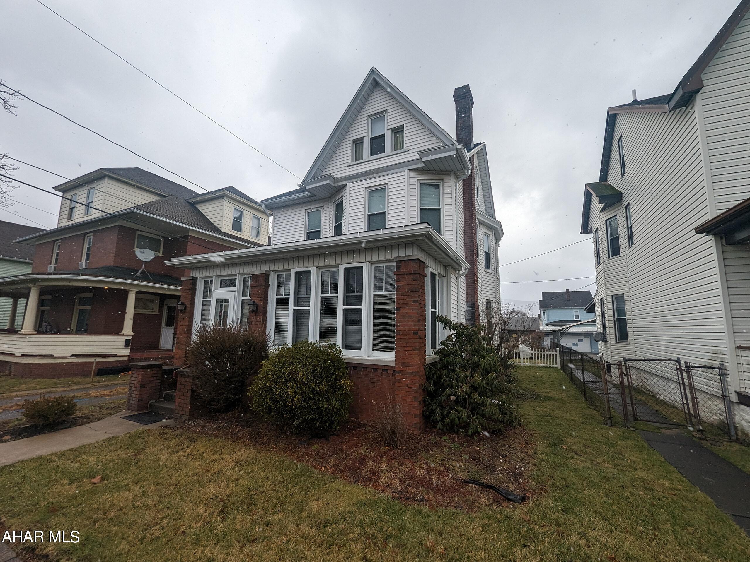 Juniata - Residential