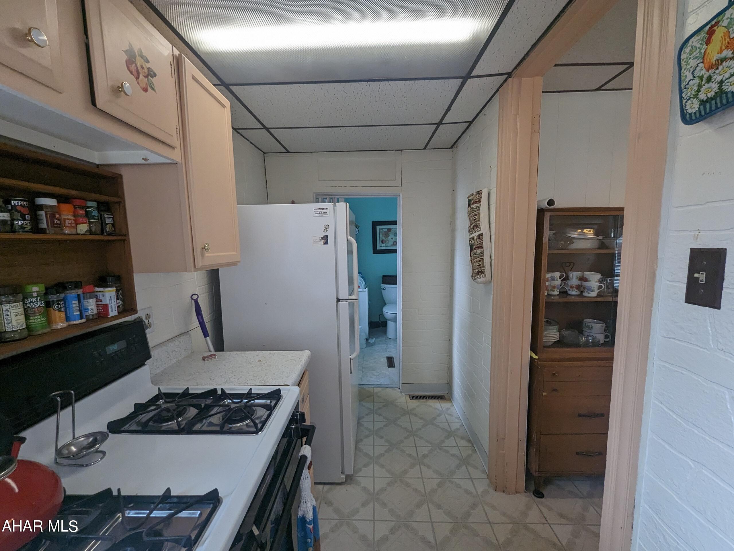 Juniata - Residential