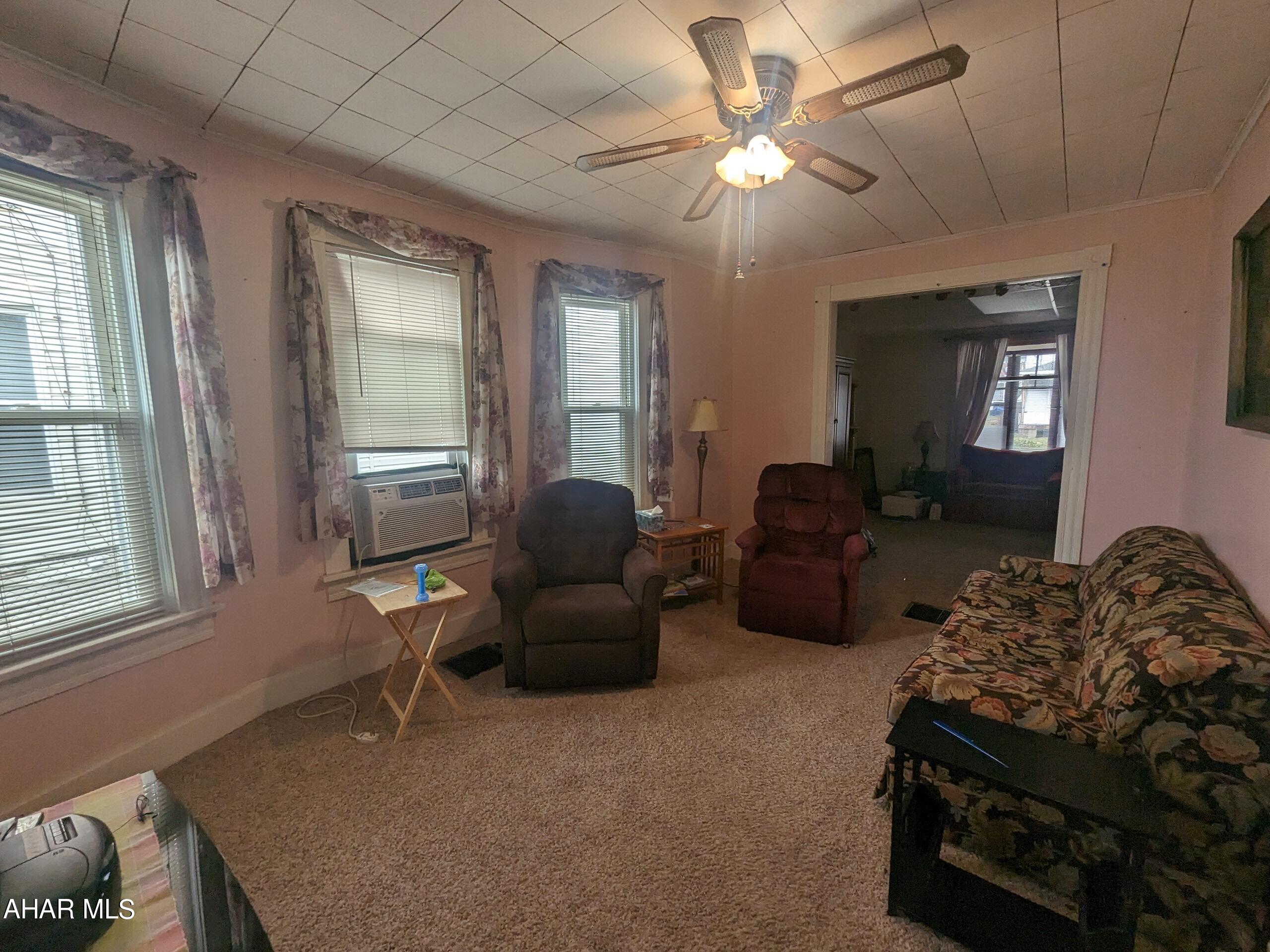 Juniata - Residential