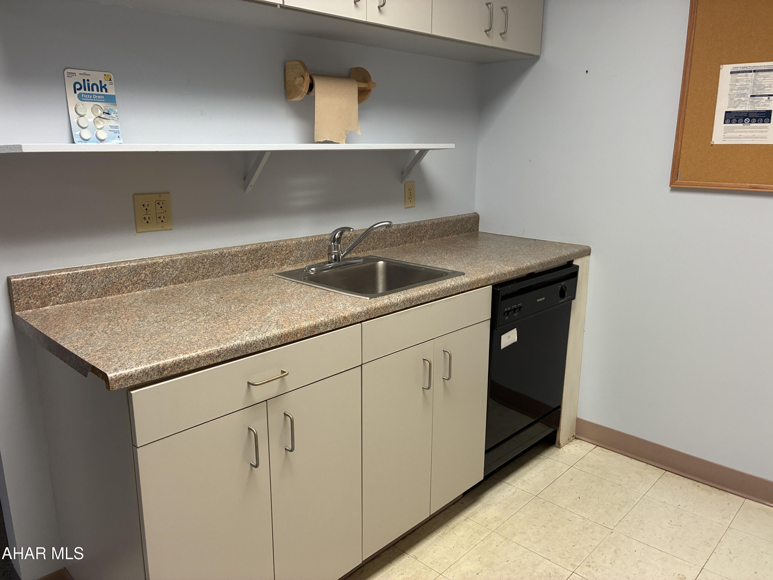 None - Commercial Lease