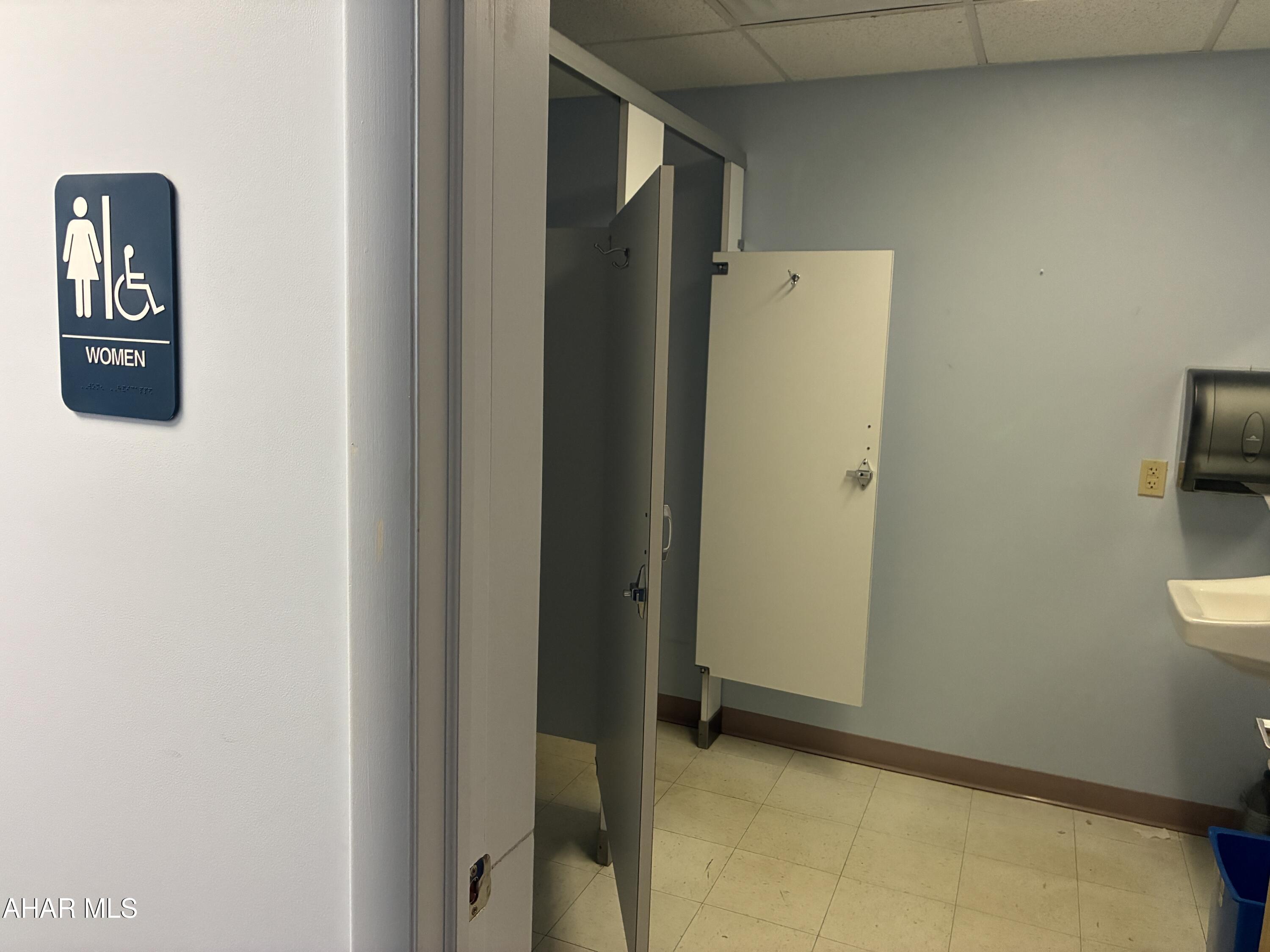 None - Commercial Lease