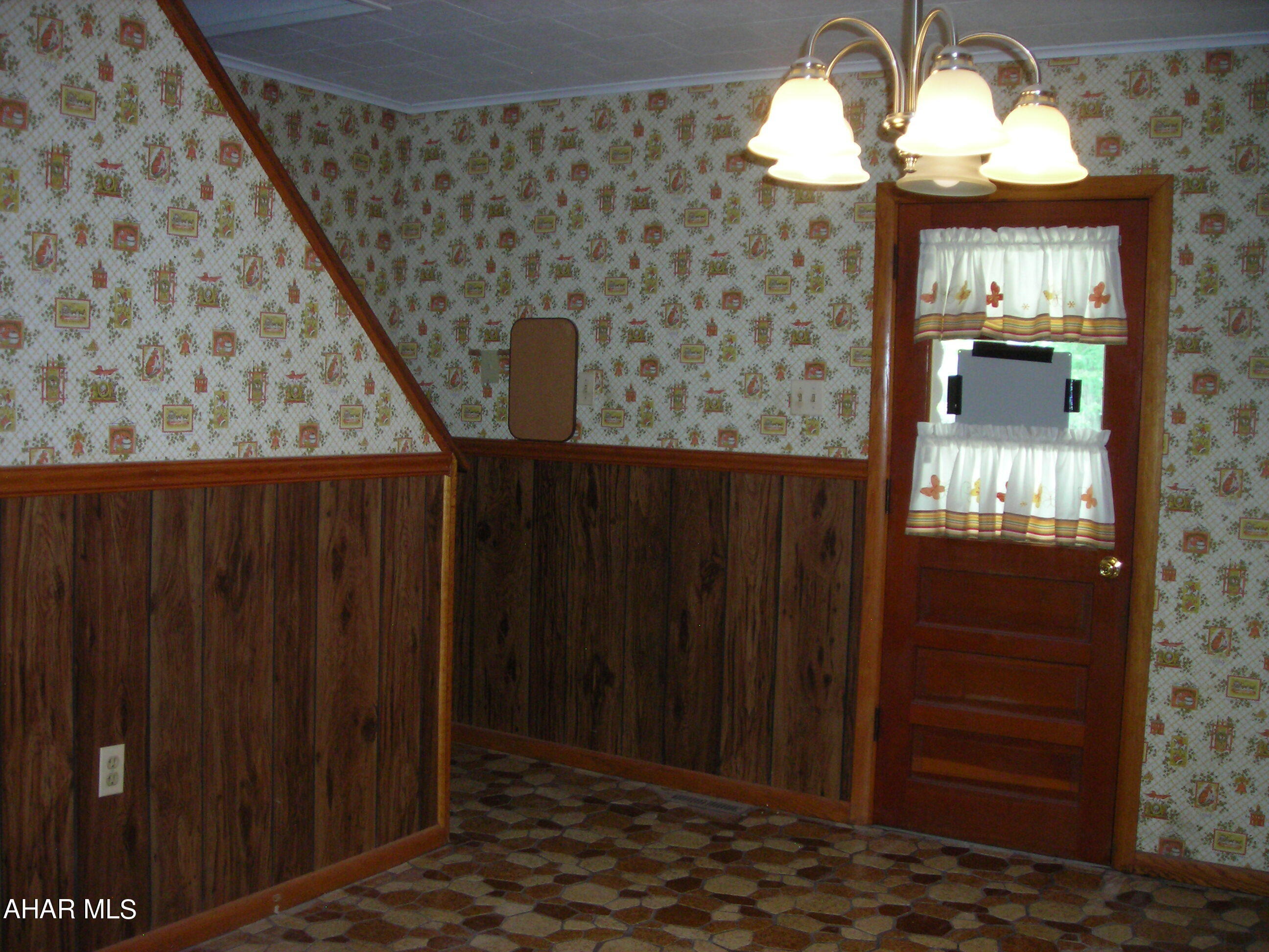 Juniata - Residential