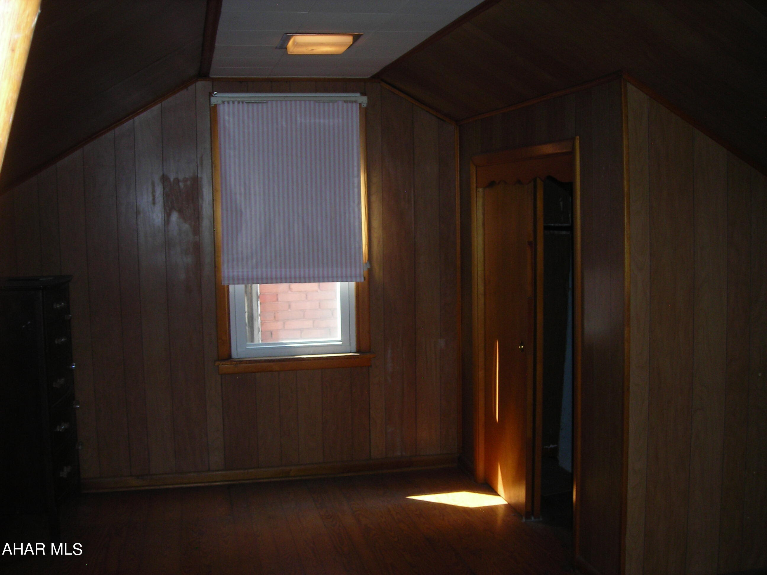 Juniata - Residential