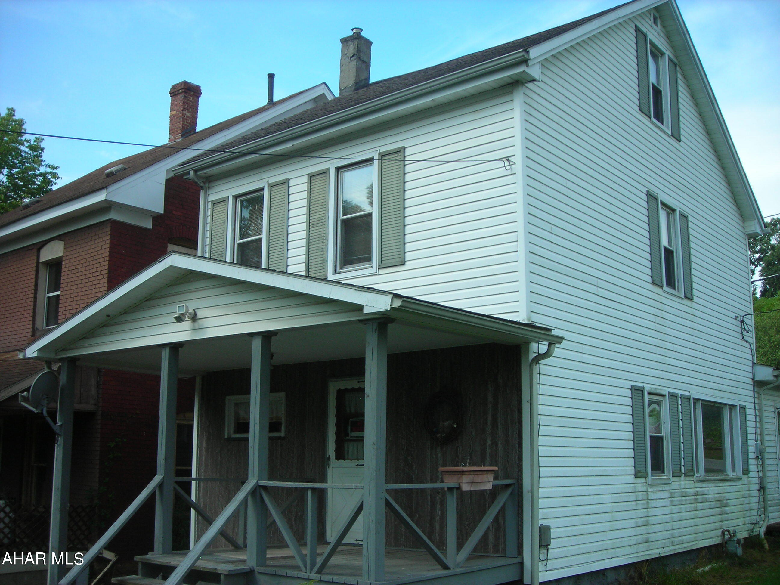 Juniata - Residential