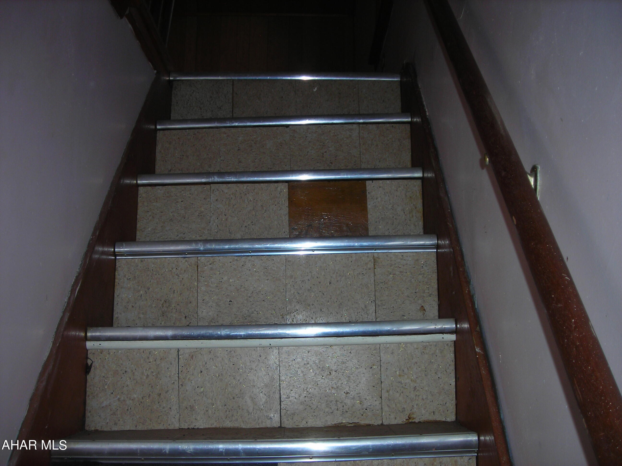 Juniata - Residential