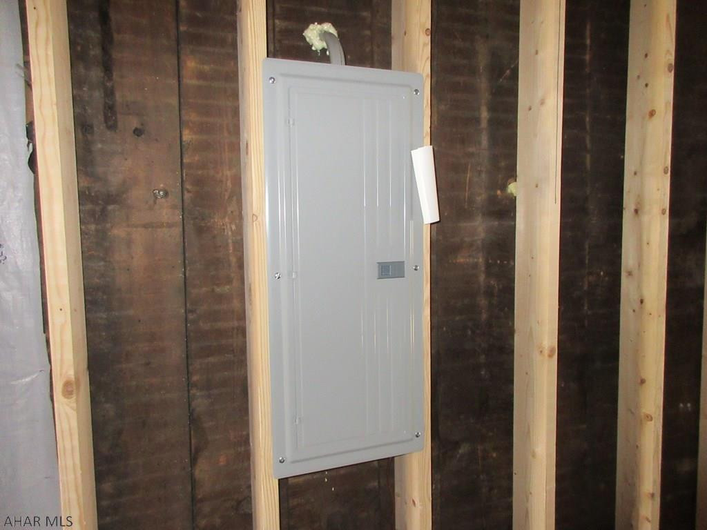 Unknown - Commercial Sale