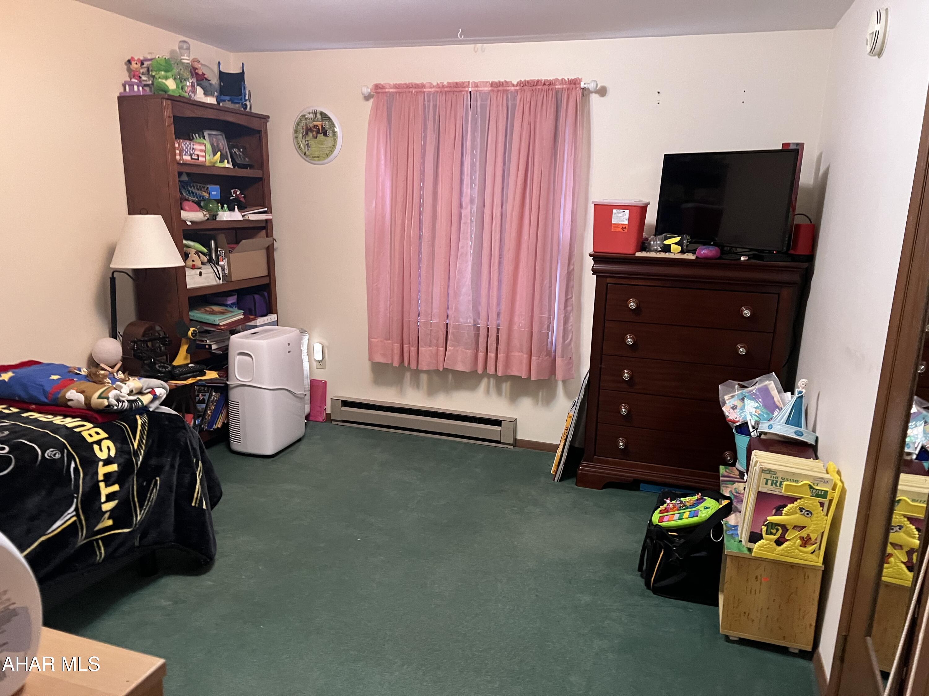 Laurel Woods - Residential