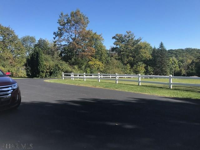 Lower Brush Mountain Road - Residential