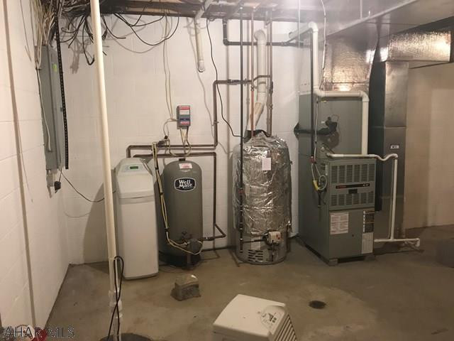 Lower Brush Mountain Road - Residential