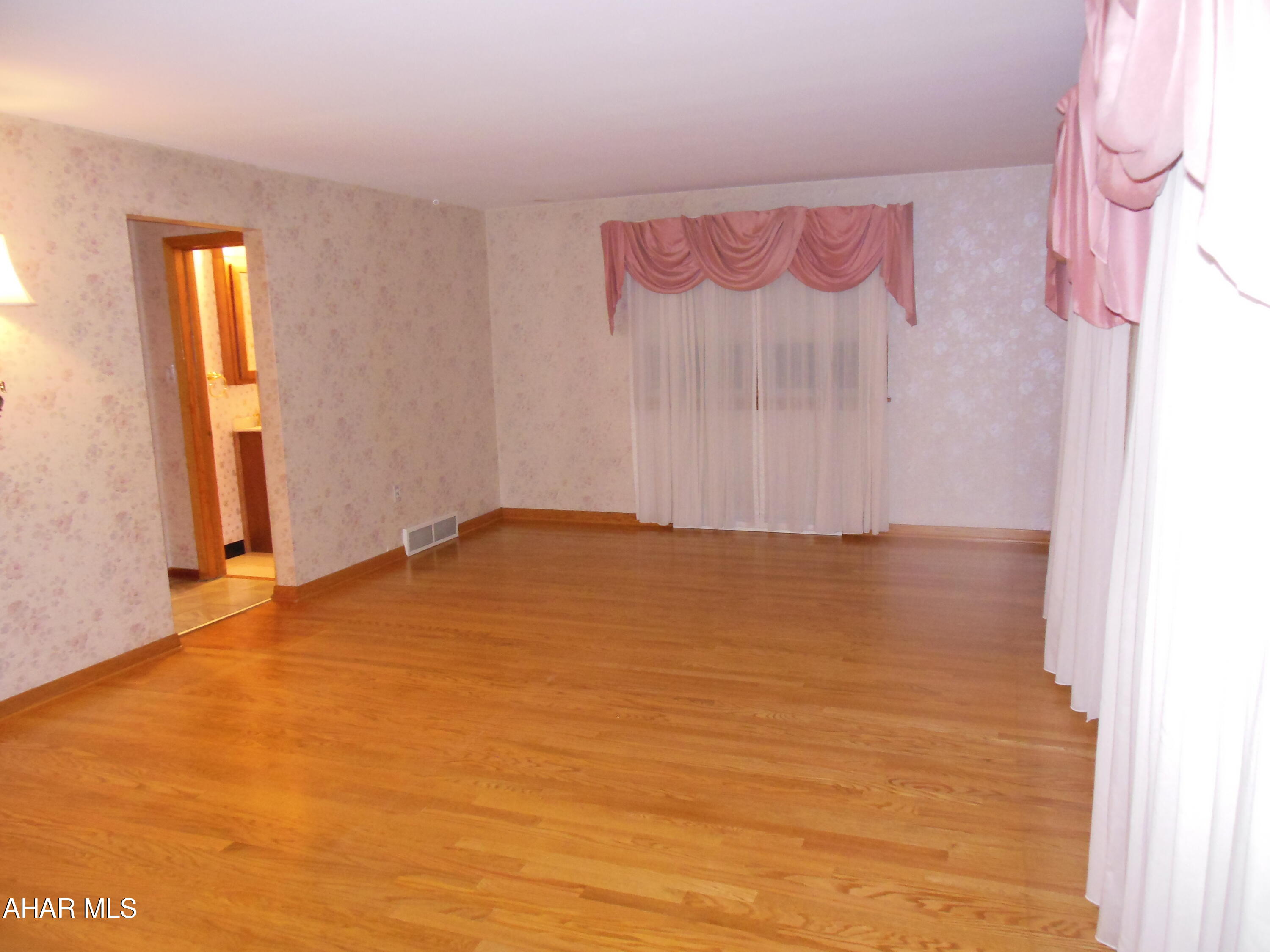 Mansion Park - Residential