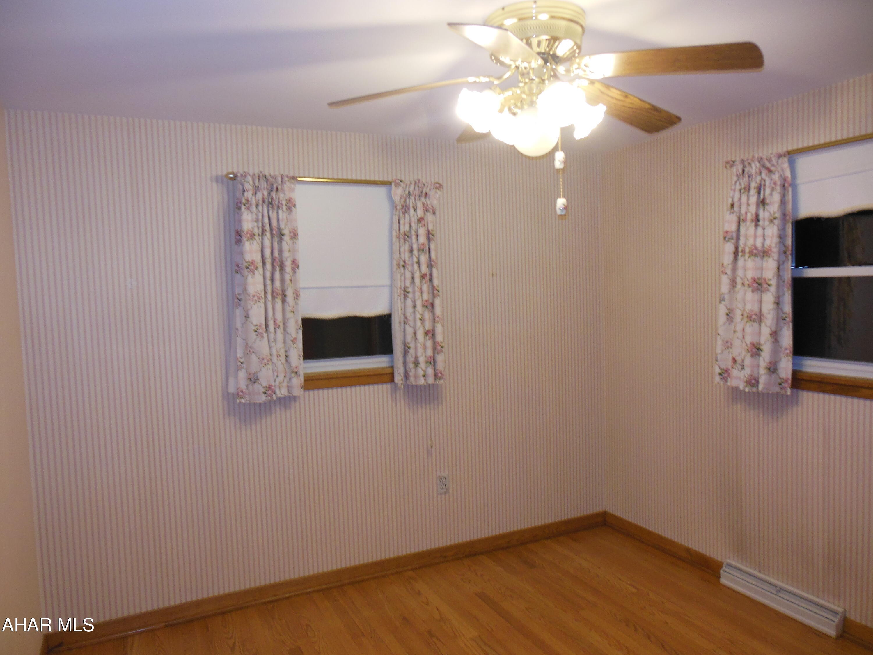 Mansion Park - Residential