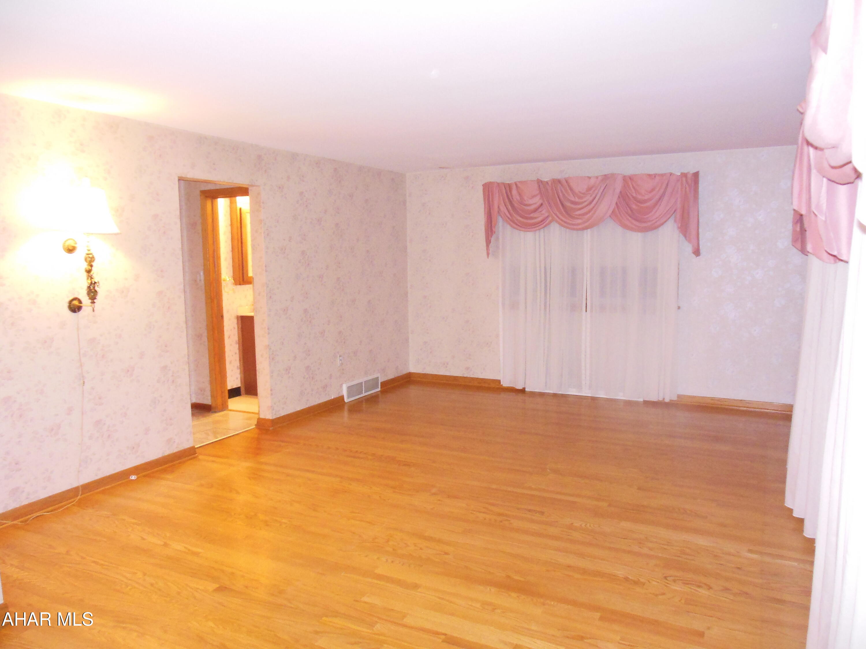 Mansion Park - Residential