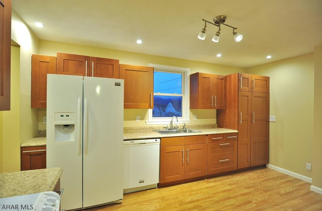 Juniata - Residential