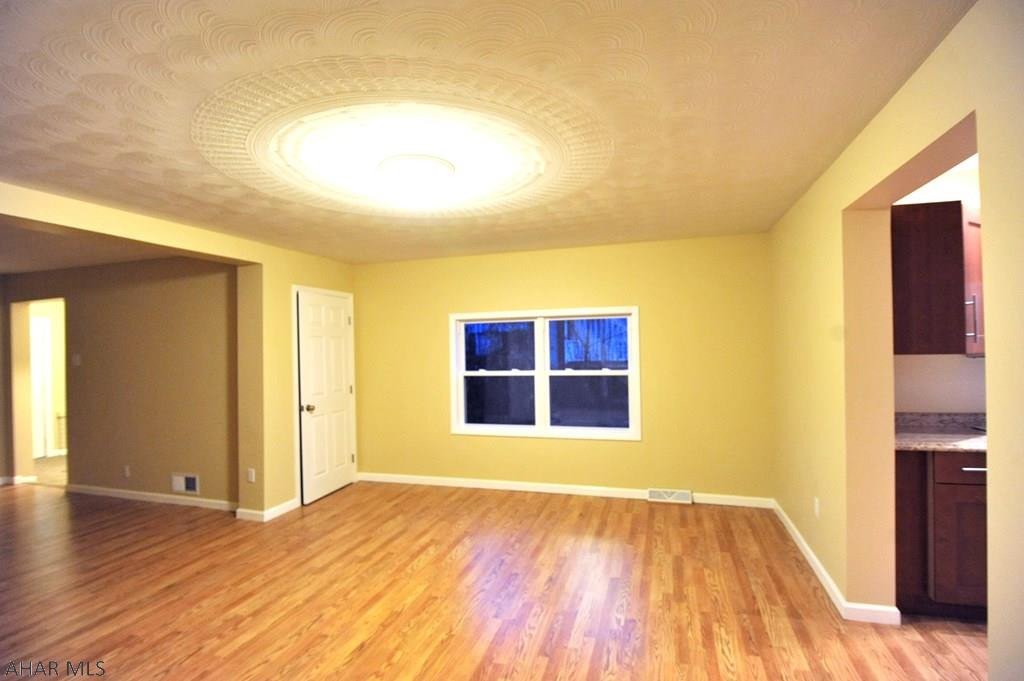 Juniata - Residential