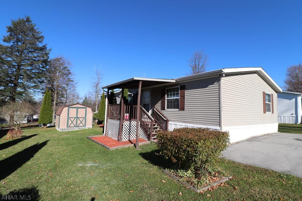 Laurel Woods - Residential