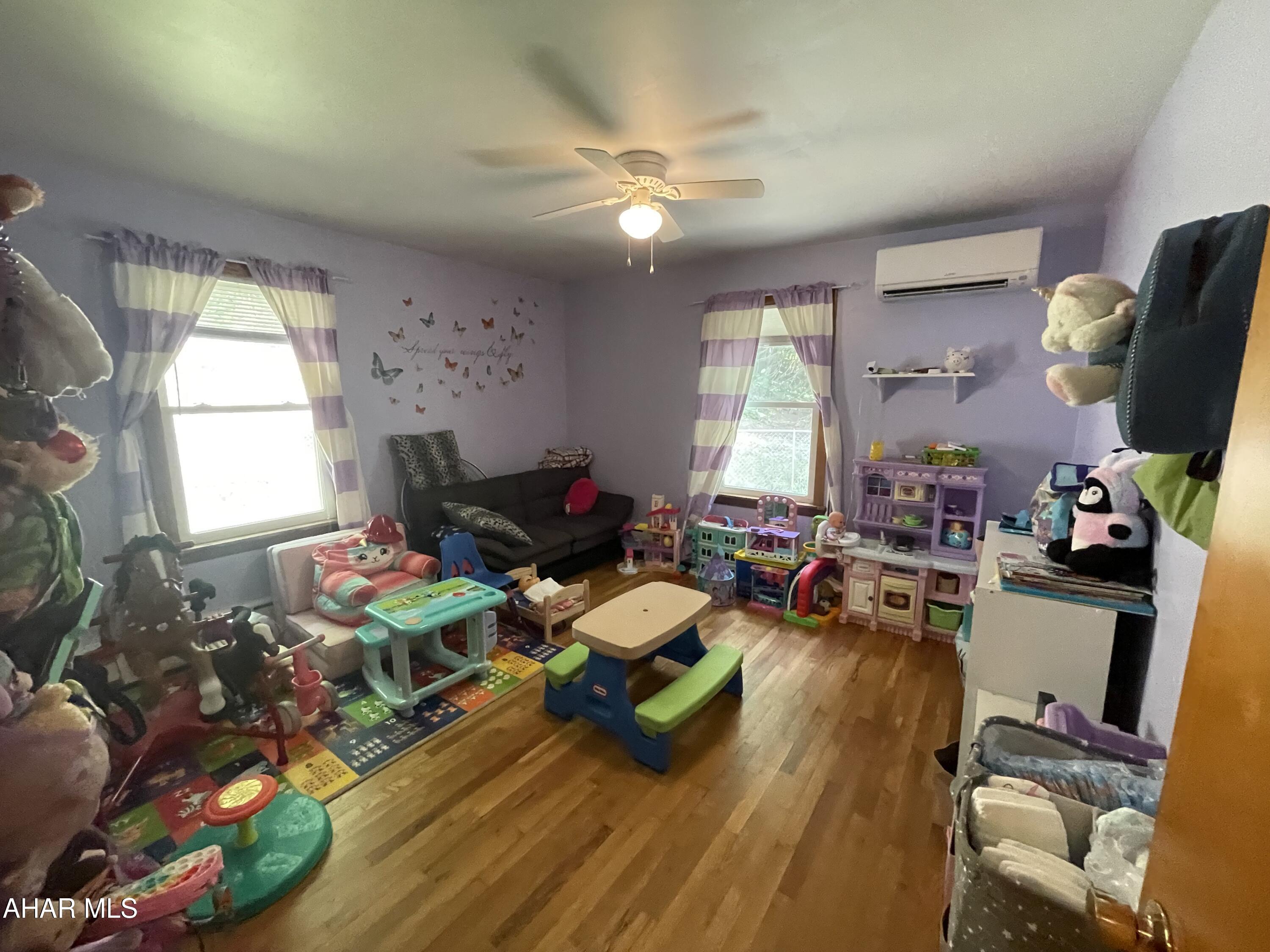 Juniata Gap - Residential