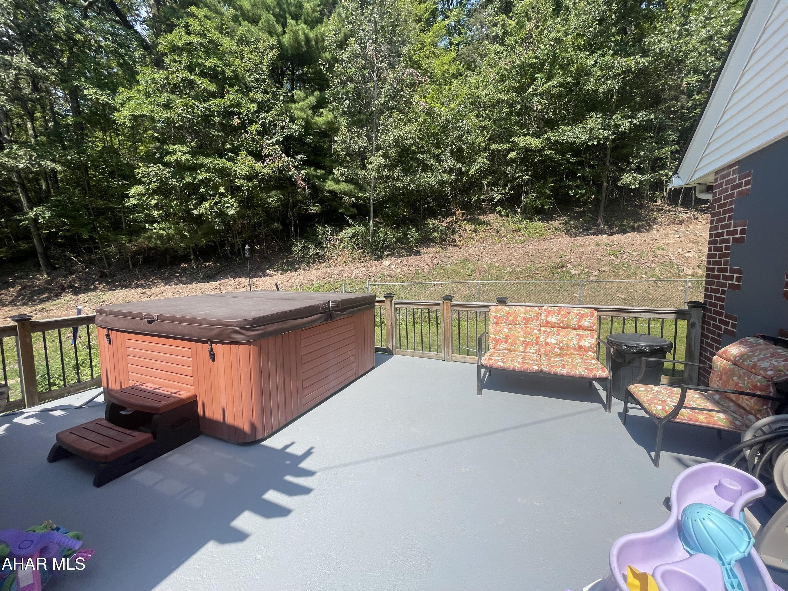 Juniata Gap - Residential