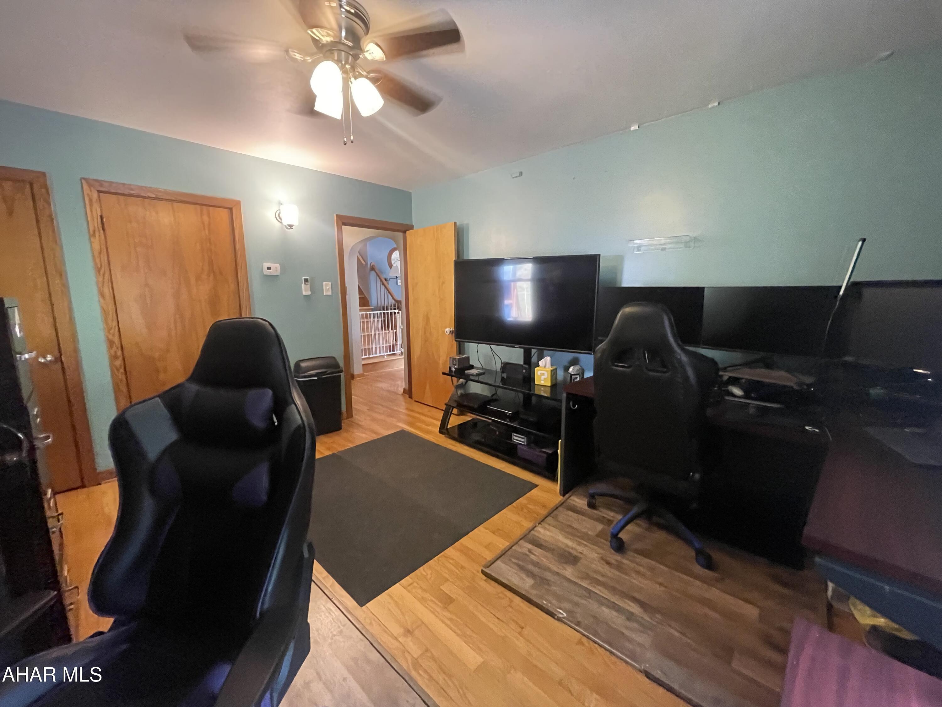 Juniata Gap - Residential