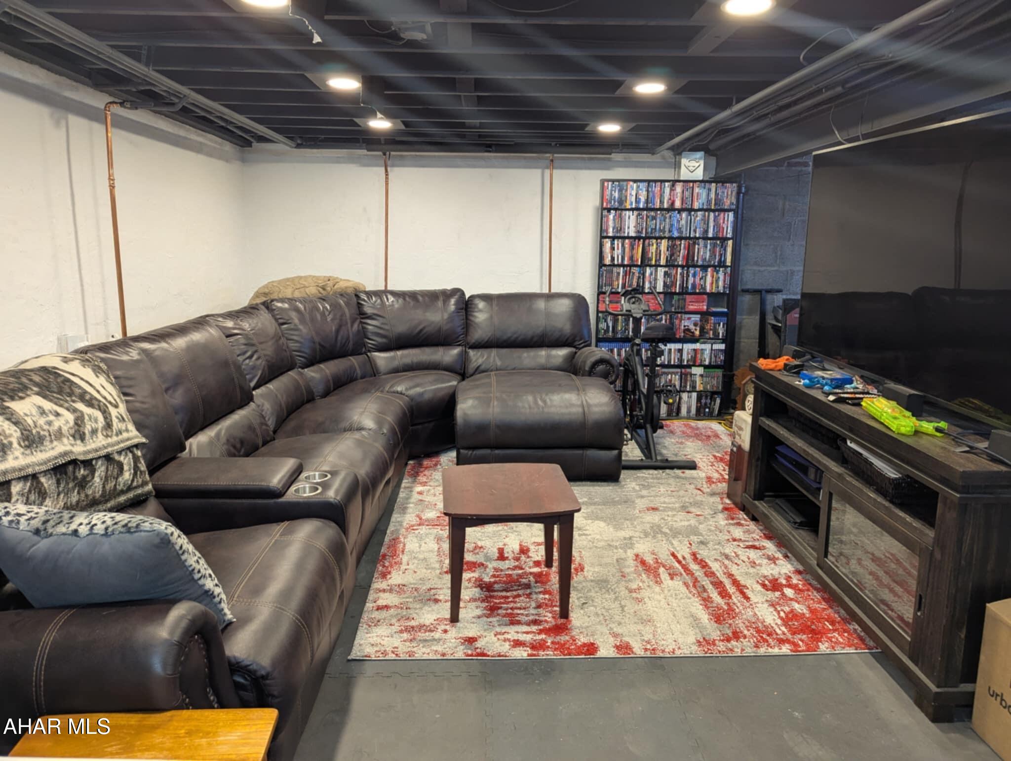 Juniata Gap - Residential