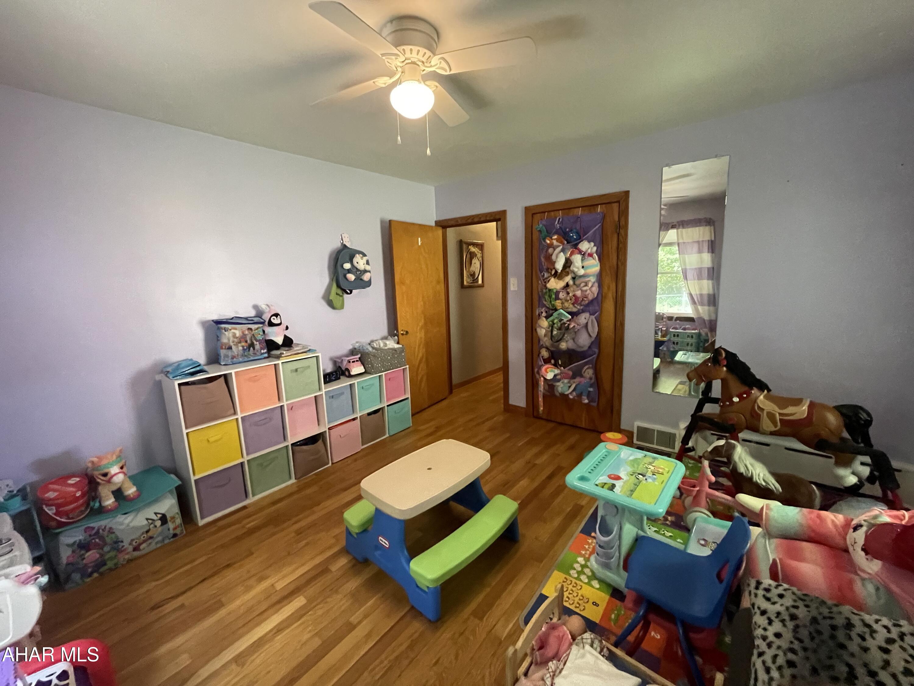 Juniata Gap - Residential