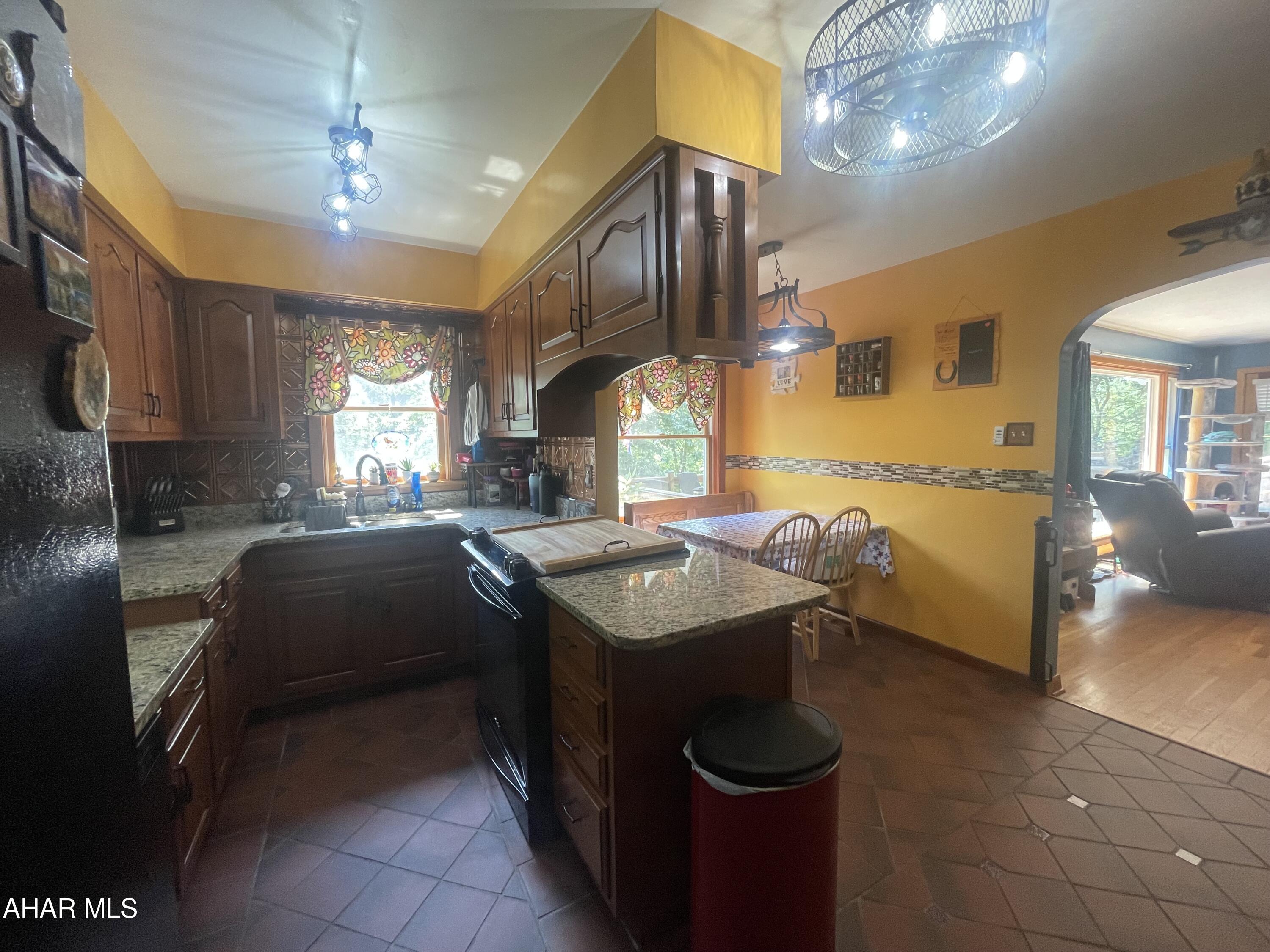 Juniata Gap - Residential