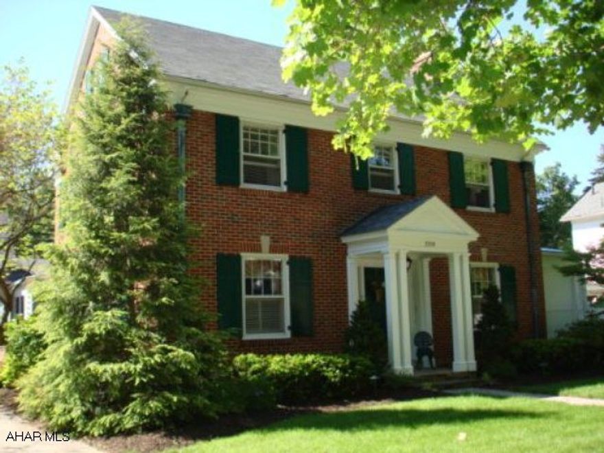 Home in perfect condition-Hardwood floors, sports pool, professionally landscaped, 1st floor laundry, new master bath, newer main bath, powder room with pedestal sink, separate breakfast area. Seller will consider trade and guaranteed sale on buyer's current home.