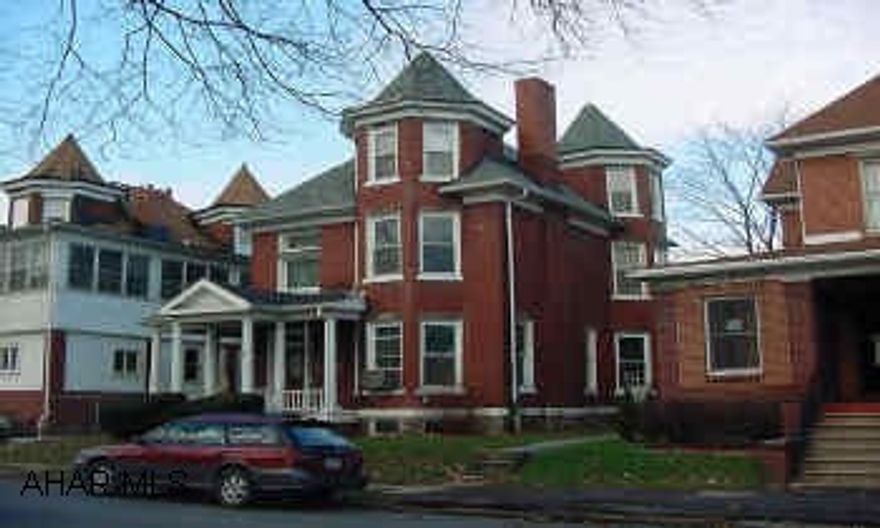 3 STORY QUEEN VICTORIAN TRIPLEX IN EXCEPTIONAL CONDITION. LIVE IN ONE OR REVERT BACK TO A SINGLE FAMILY HOME.  OPPORTUNITY! EXCEPTIONAL QUEEN VICTORIAN BRICK TRIPLEX! NEWER ROOF, PLUMBING, FURNACE, KITCHEN, FIRE ESCAPE, AND SOME SEP. UTILITIES. OFF STREET PARKING. APPLICANES. CALL MIKE MANGIA X121. 941-3997.