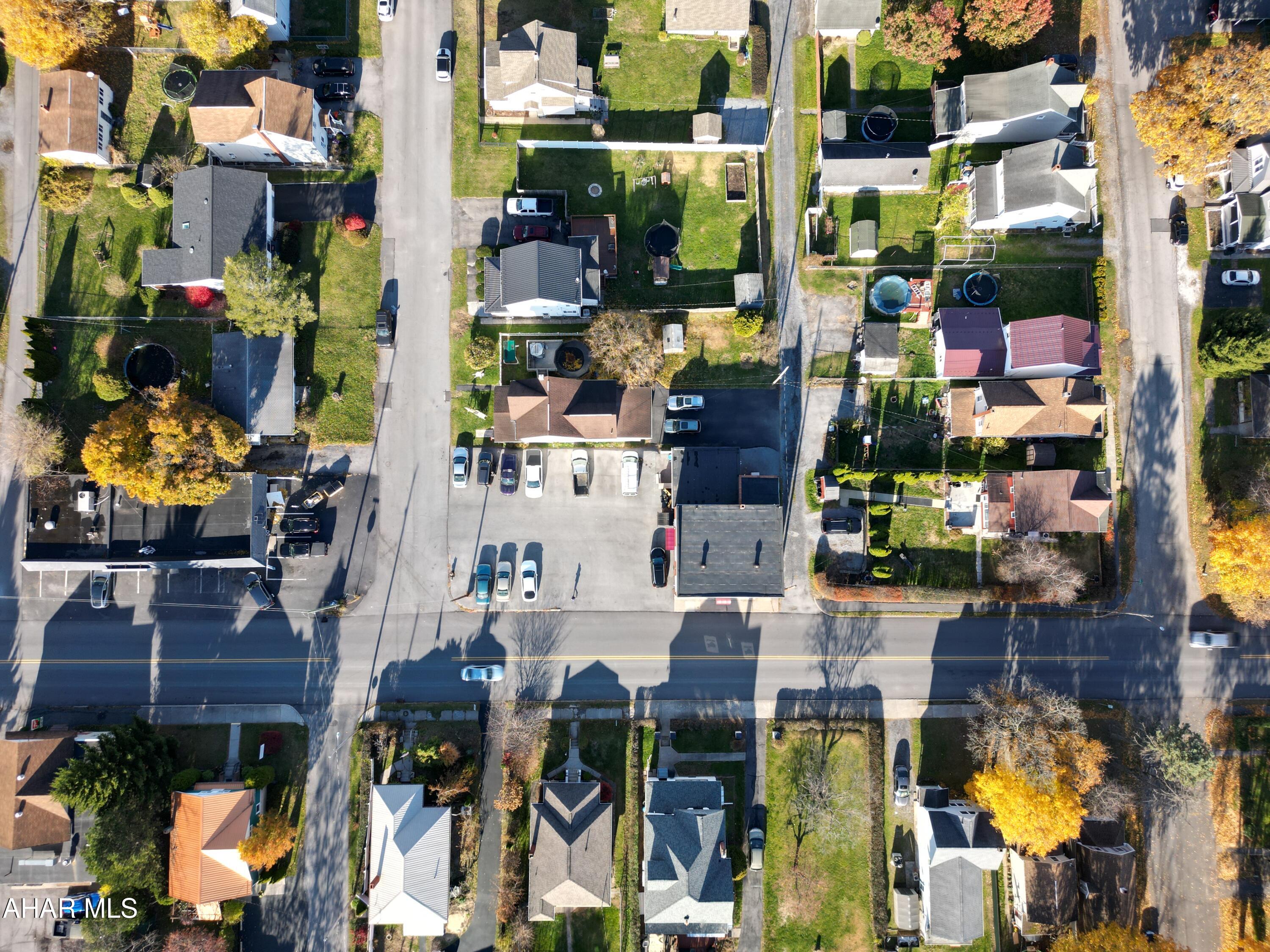 East End - Commercial Sale