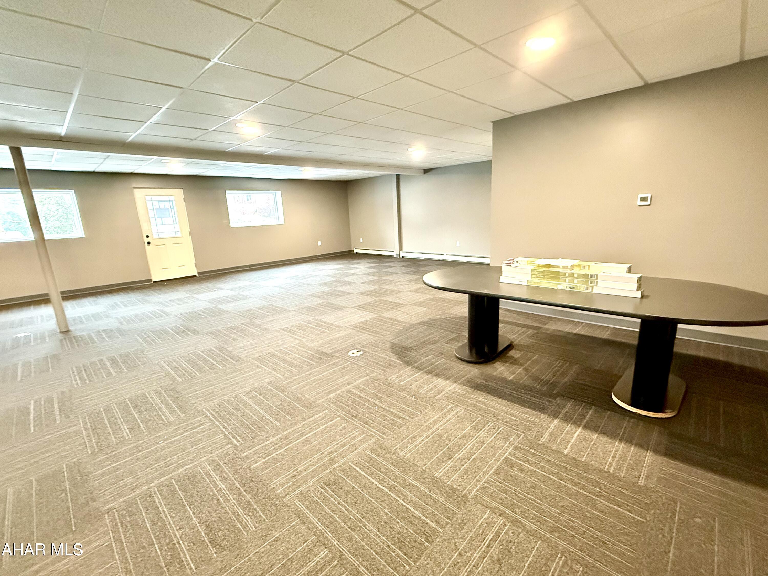 East End - Commercial Sale