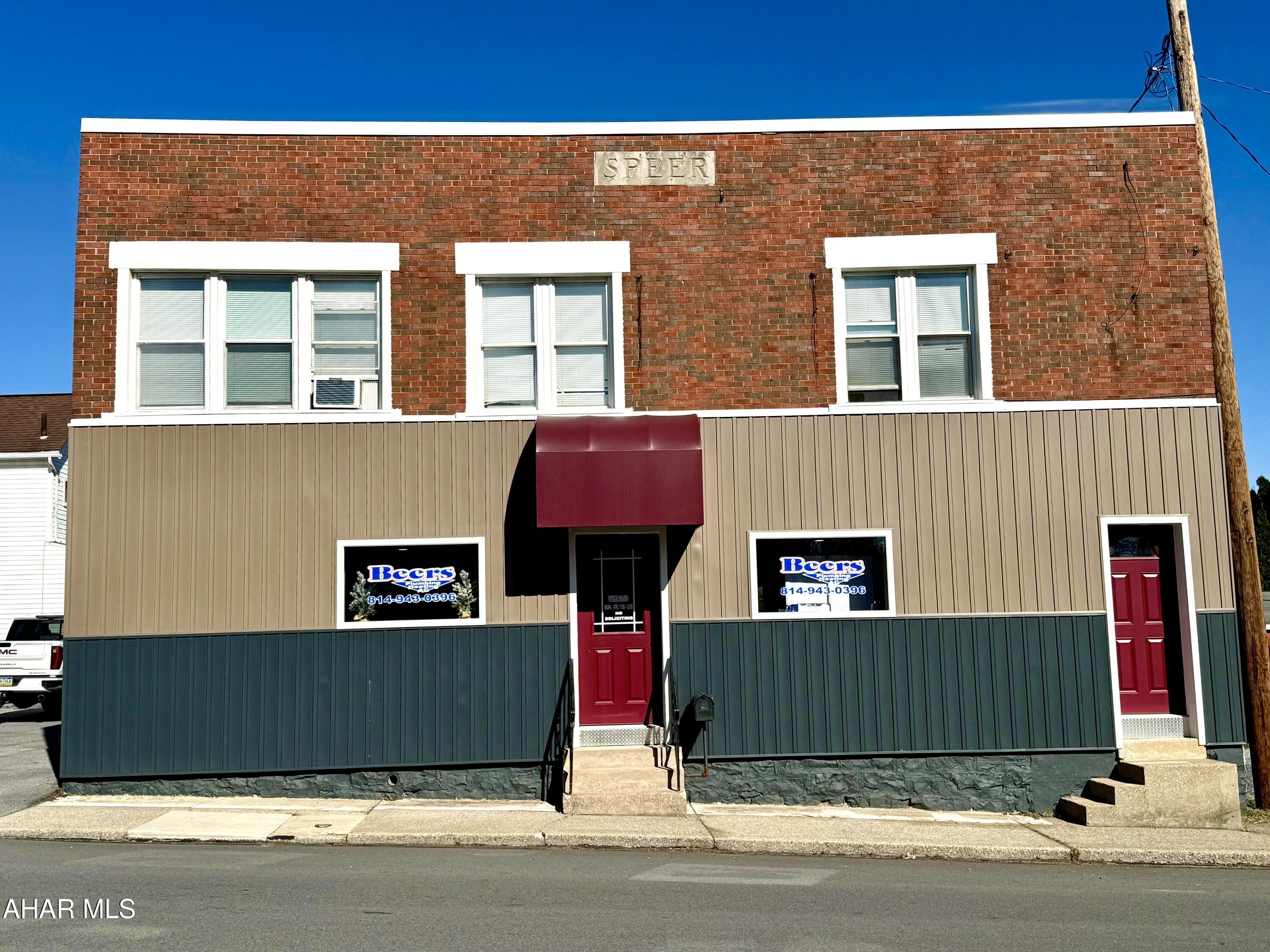 East End - Commercial Sale