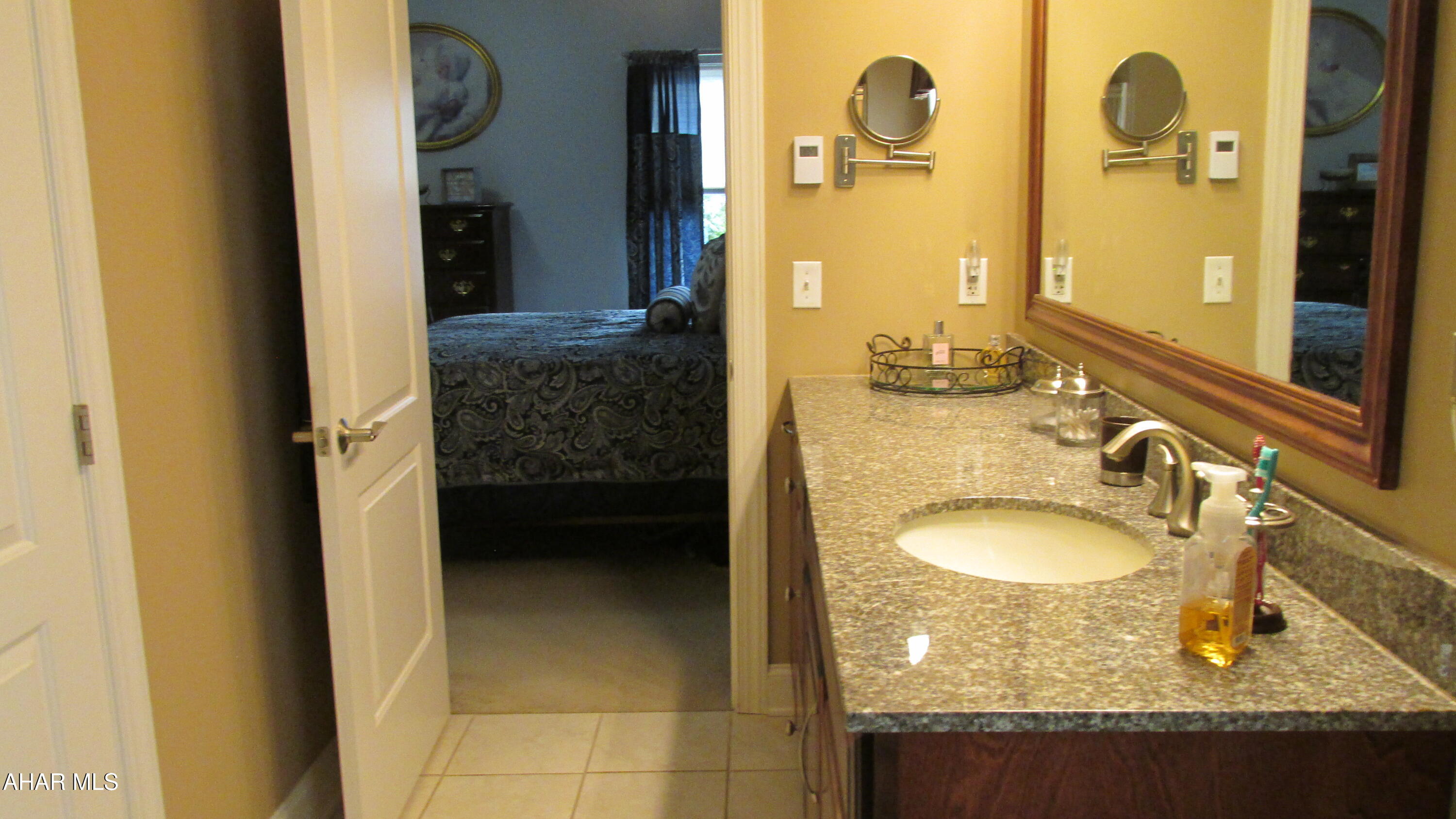 Las Villas - Residential