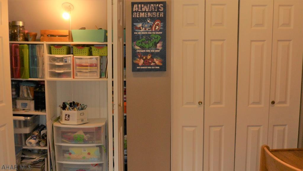 Llyswen - Residential