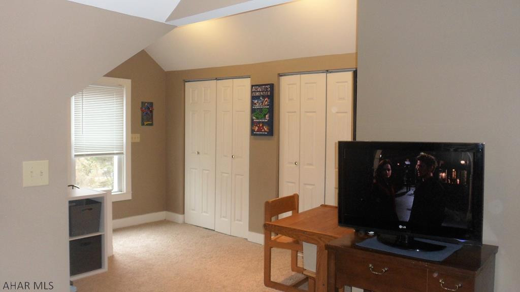 Llyswen - Residential