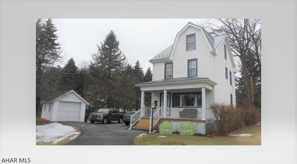 Llyswen - Residential