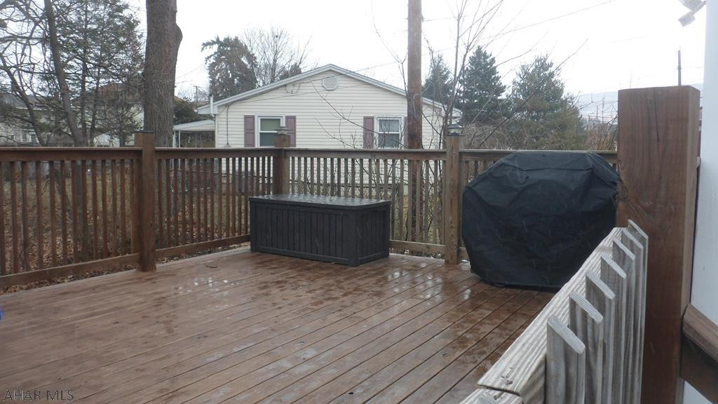 Llyswen - Residential