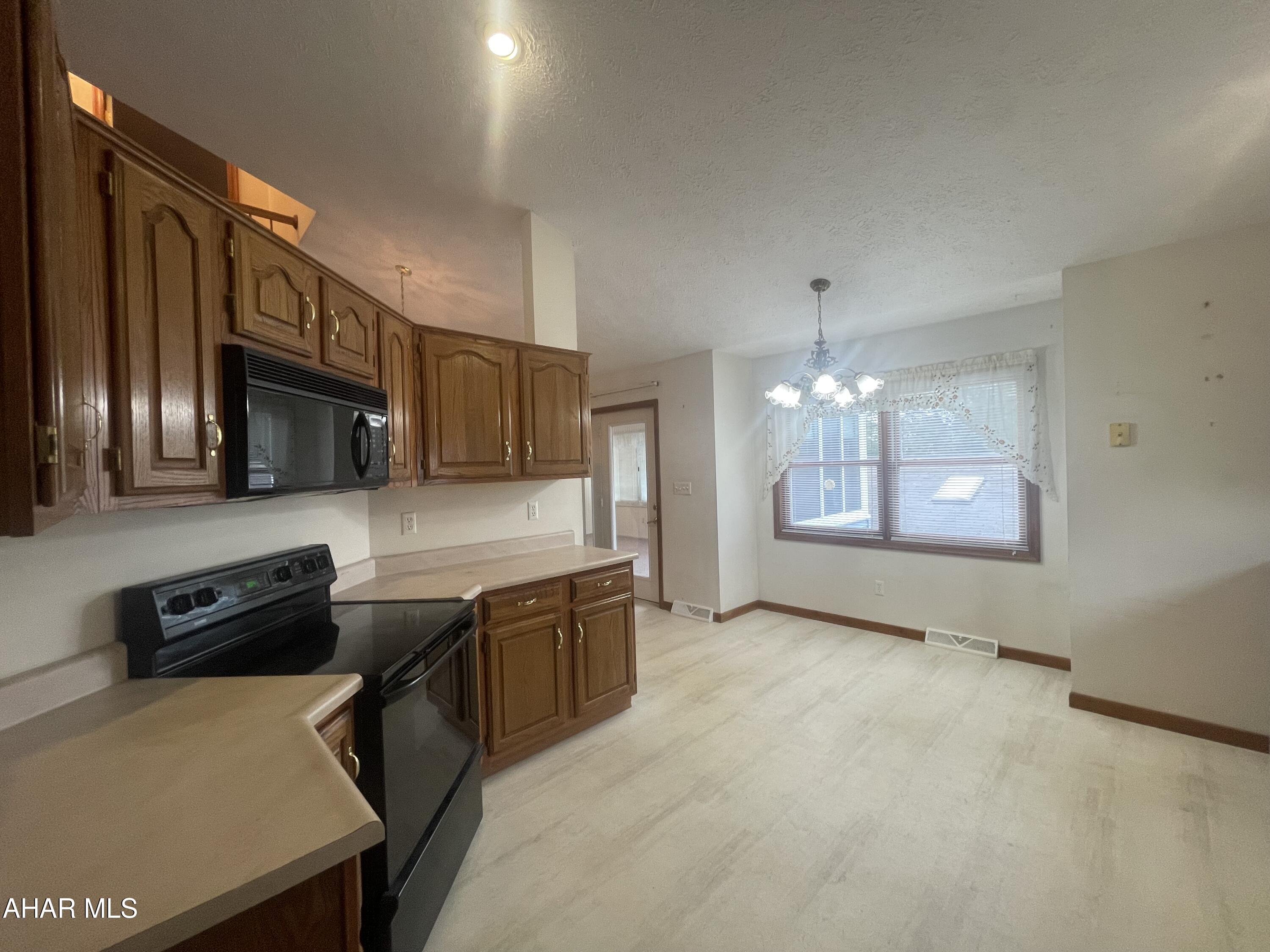 Brentwood - Residential