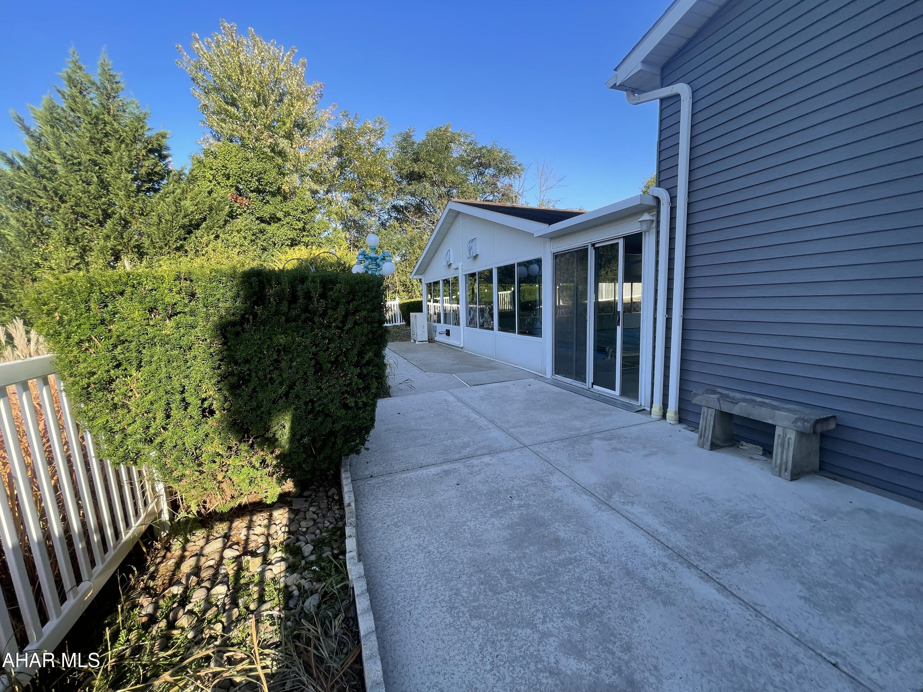 Brentwood - Residential