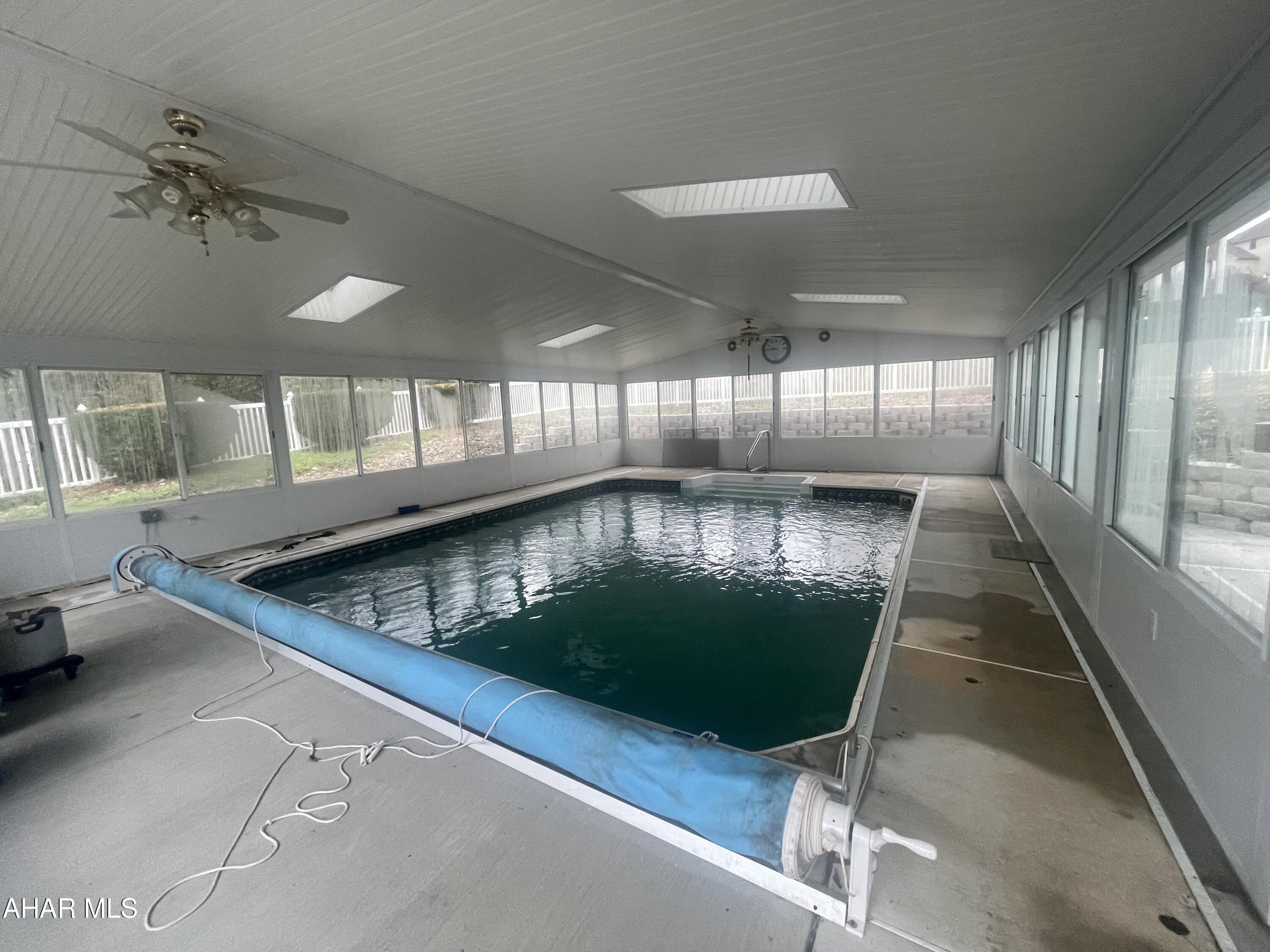 Brentwood - Residential