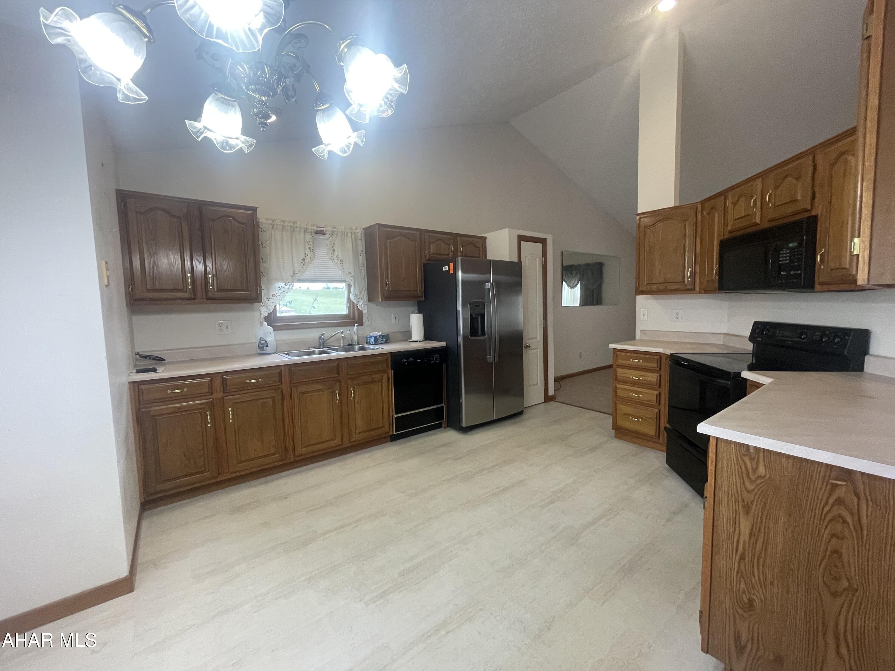 Brentwood - Residential