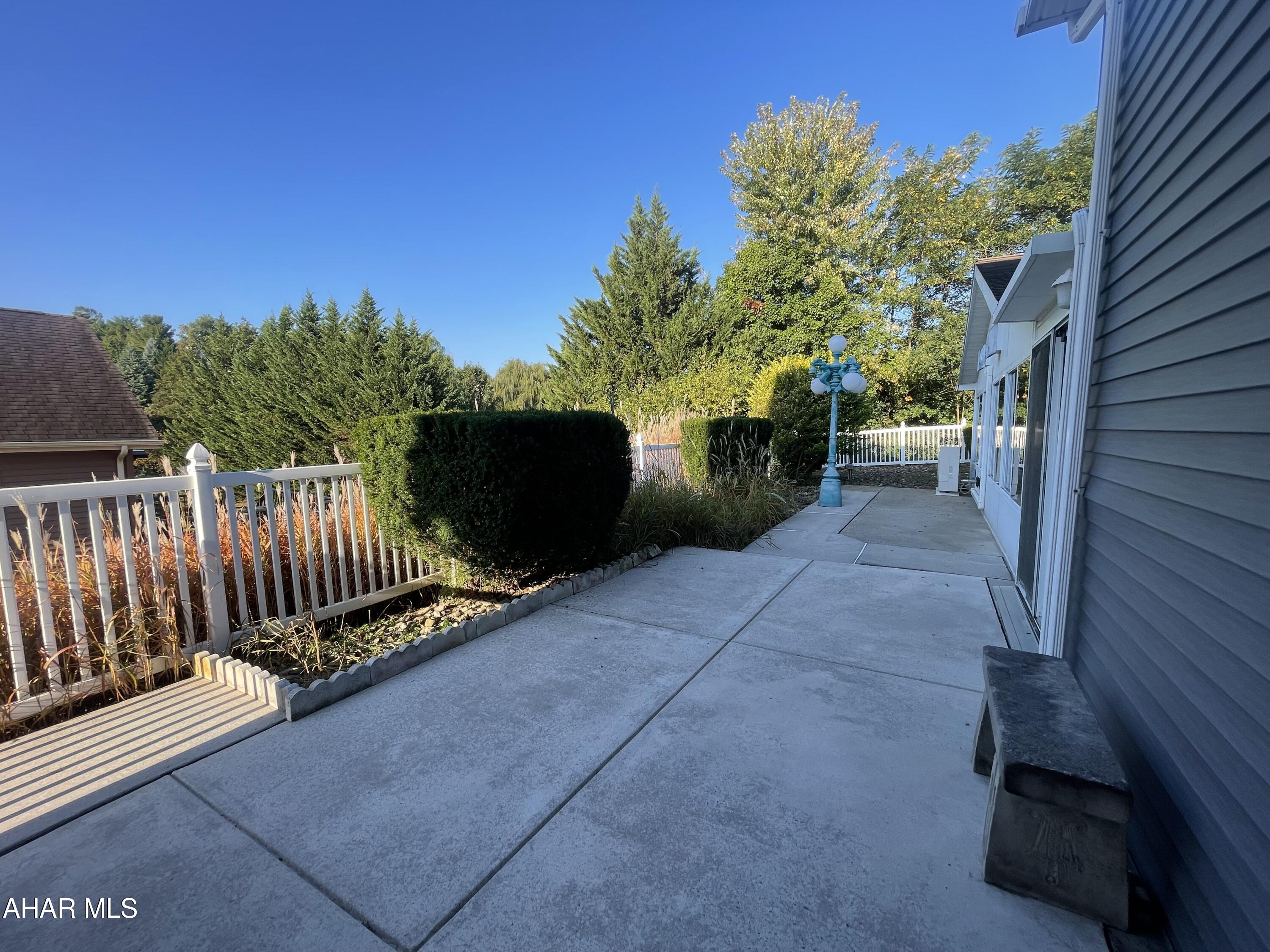 Brentwood - Residential