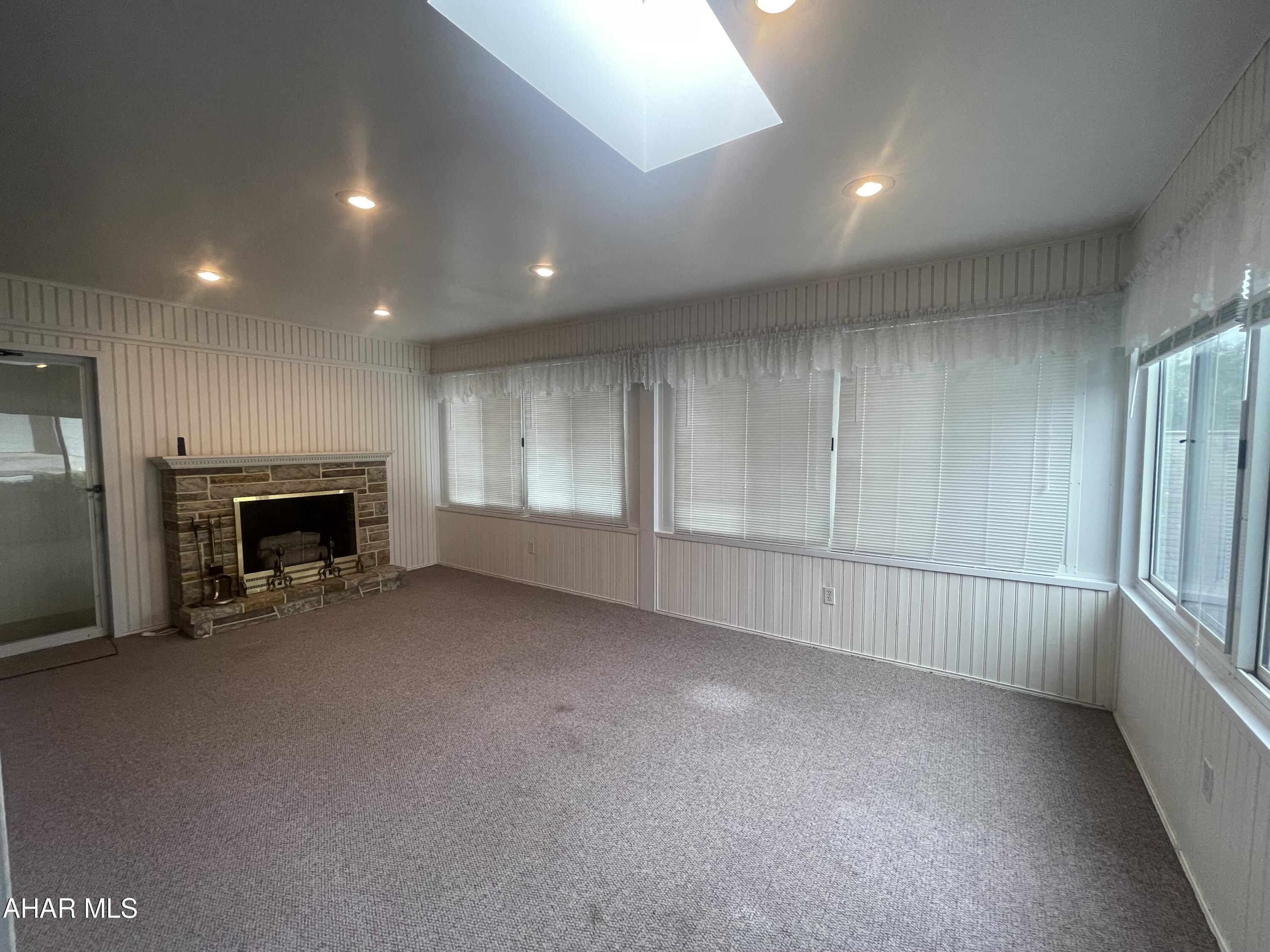 Brentwood - Residential