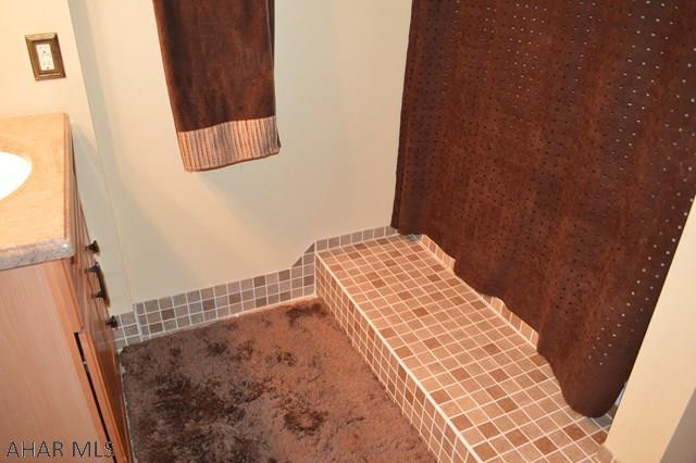 Rolling Hills - Residential