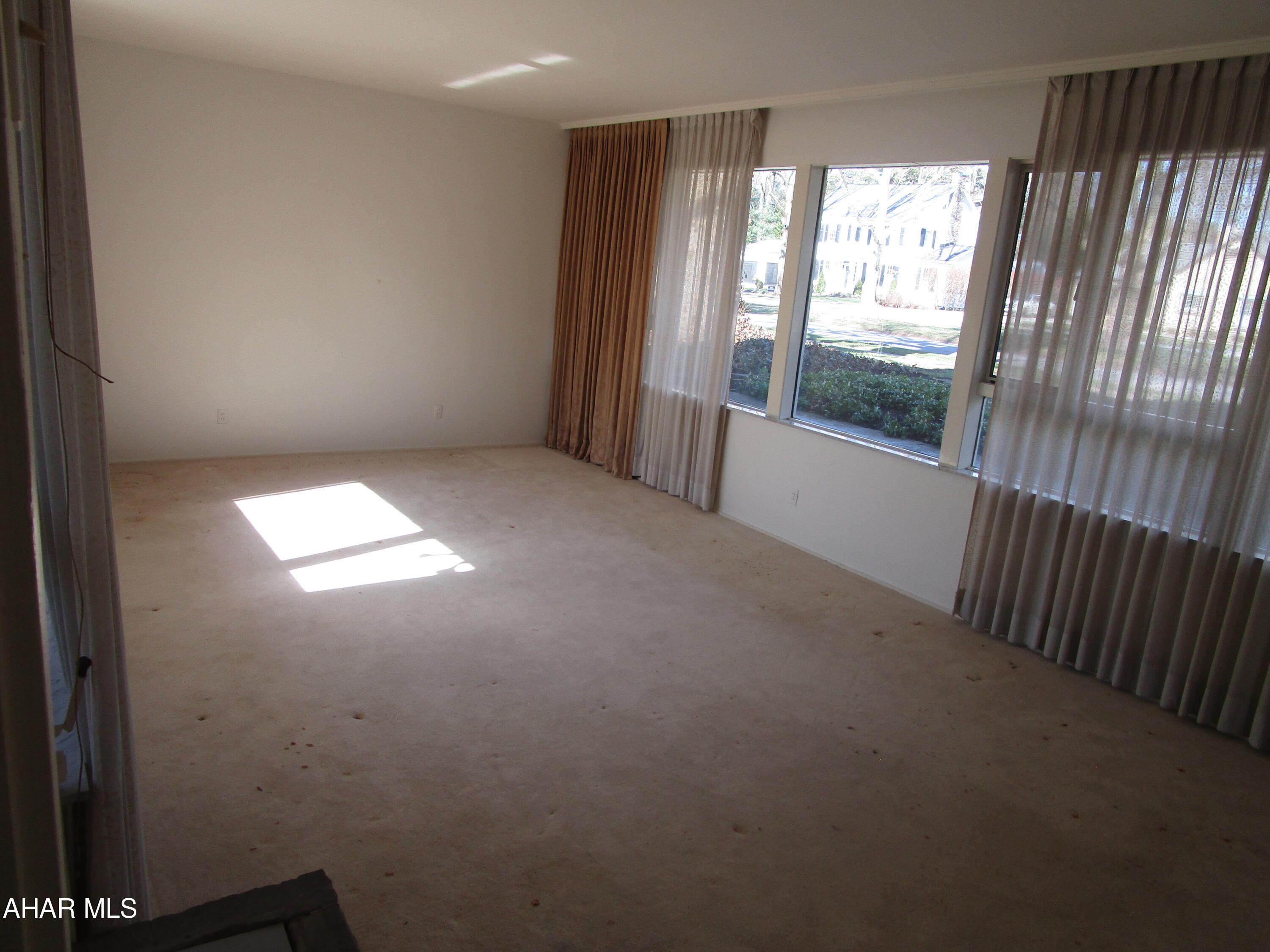 Mansion Park - Residential