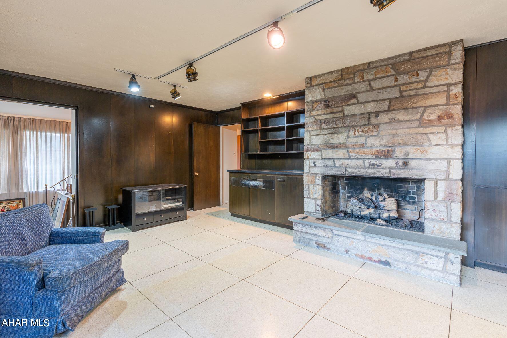 Mansion Park - Residential