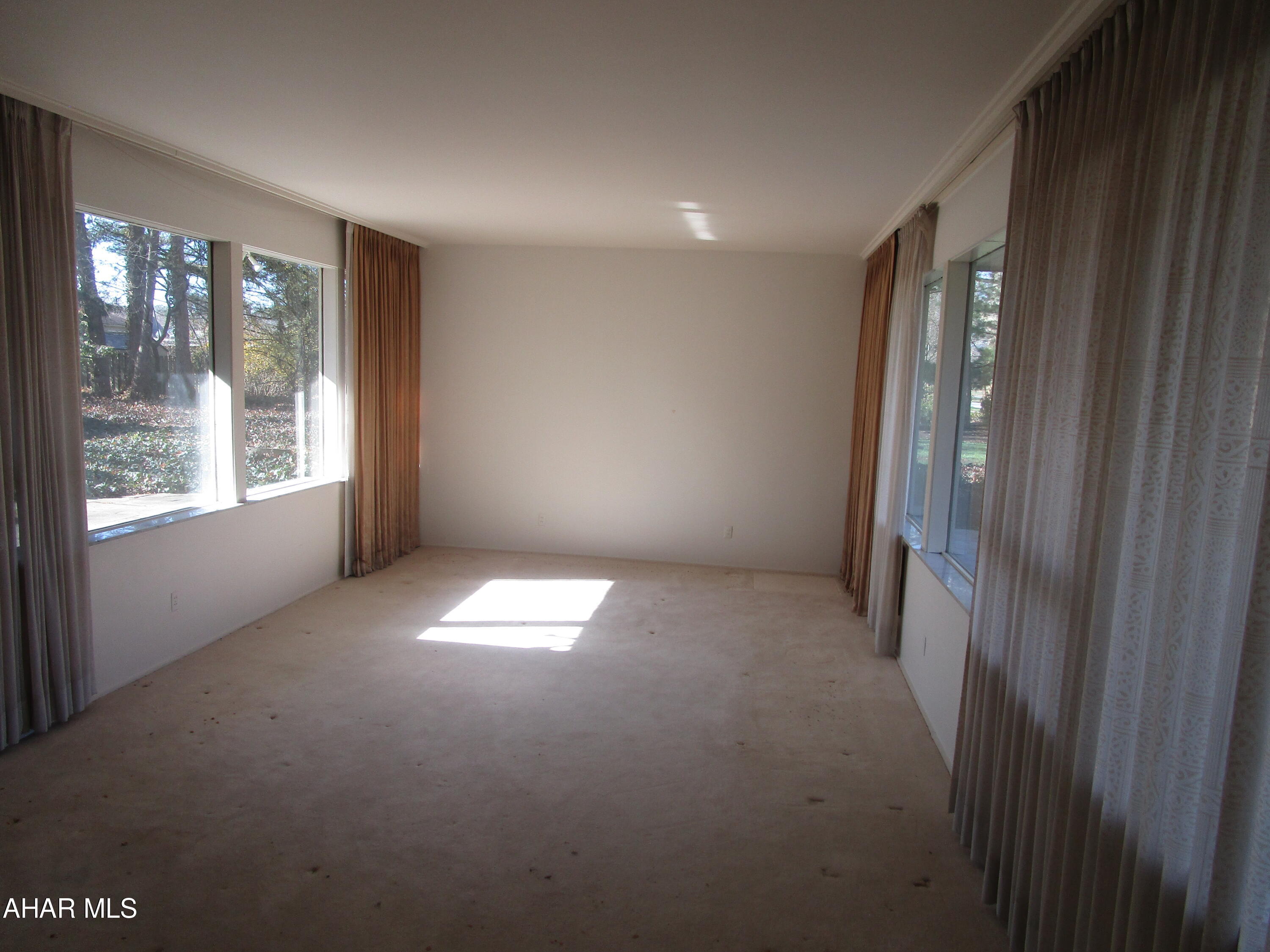 Mansion Park - Residential