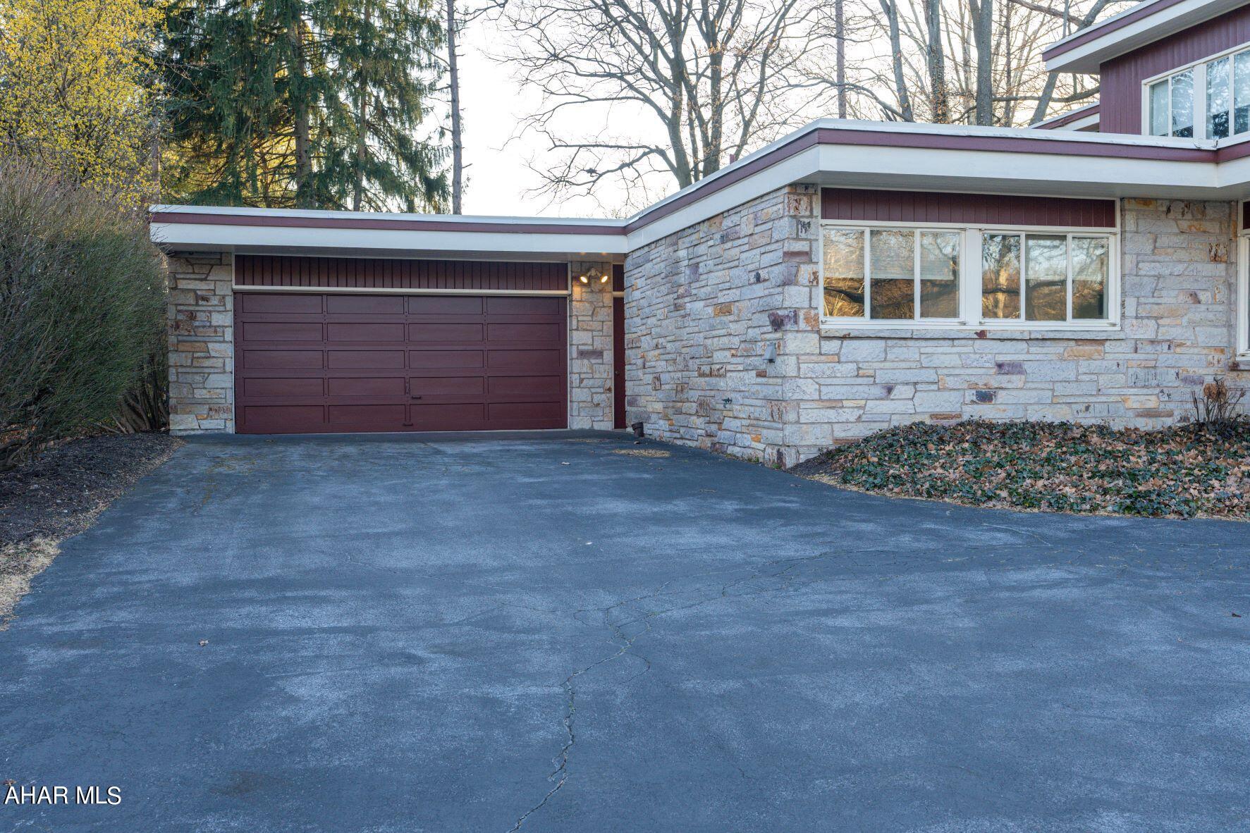 Mansion Park - Residential