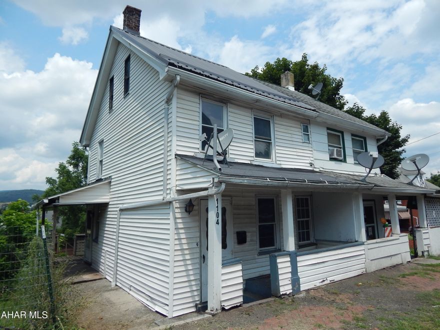 Great investment opportunity, this property is one half of a 2-story Duplex home in the city of Altoona. Featuring 2 bedrooms and 1 full bathroom. The attic has plenty of room for storage. It also has a newer metal roof. 
While it was recently used as a lucrative rental property, earning $650.00 per month from the last tenant, it also holds significant potential as a personal residence.
Please note, the property is being sold in ''as is'' condition, and there are no utilities currently on.
Contact the listing agent for further details or to schedule your private tour today.