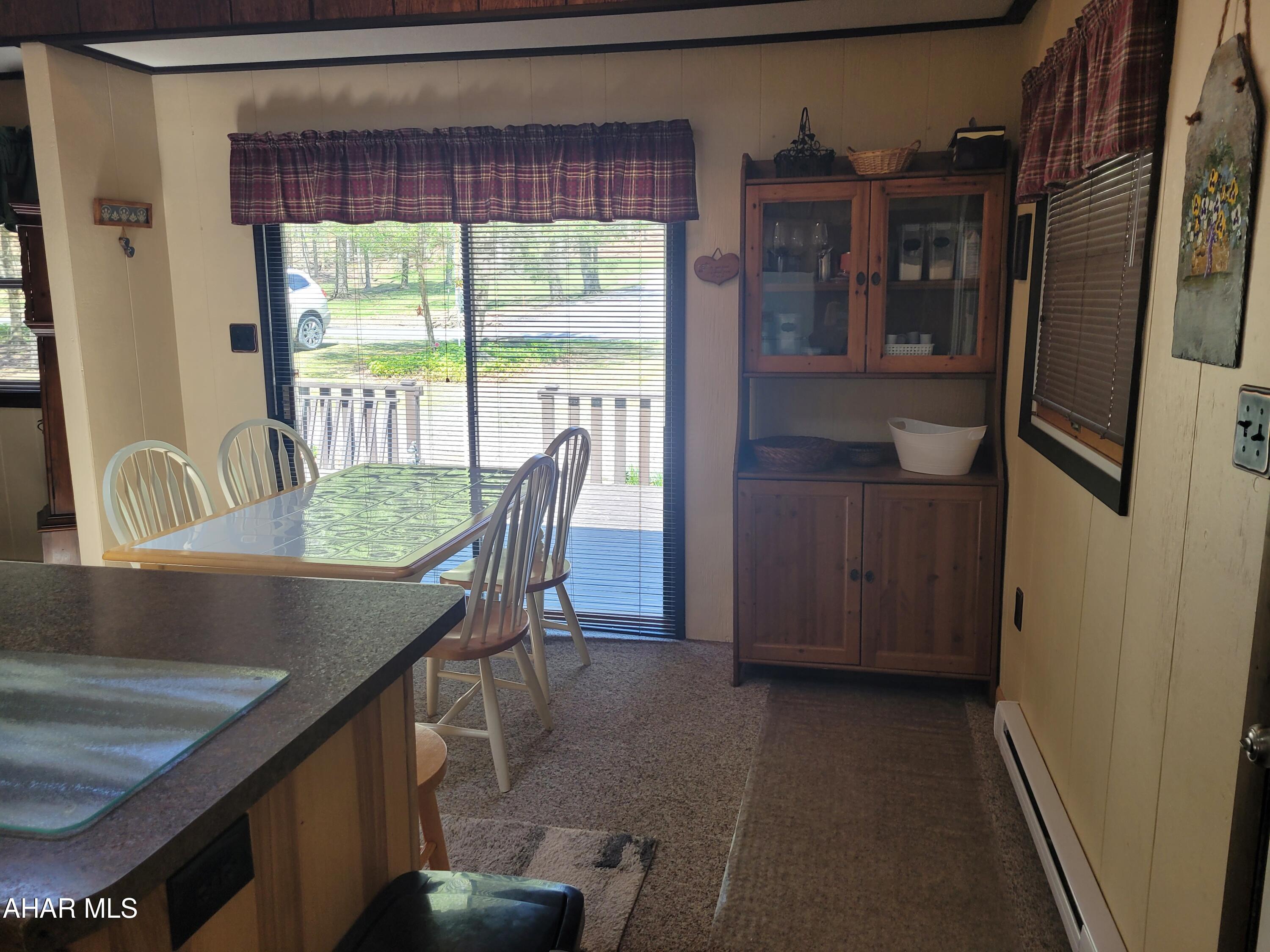 Glendale Yearound - Residential