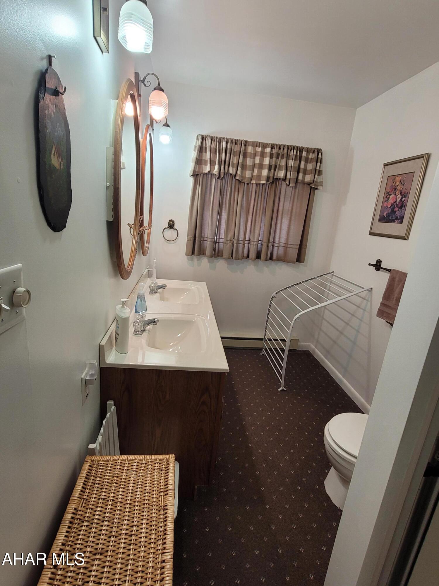 Glendale Yearound - Residential