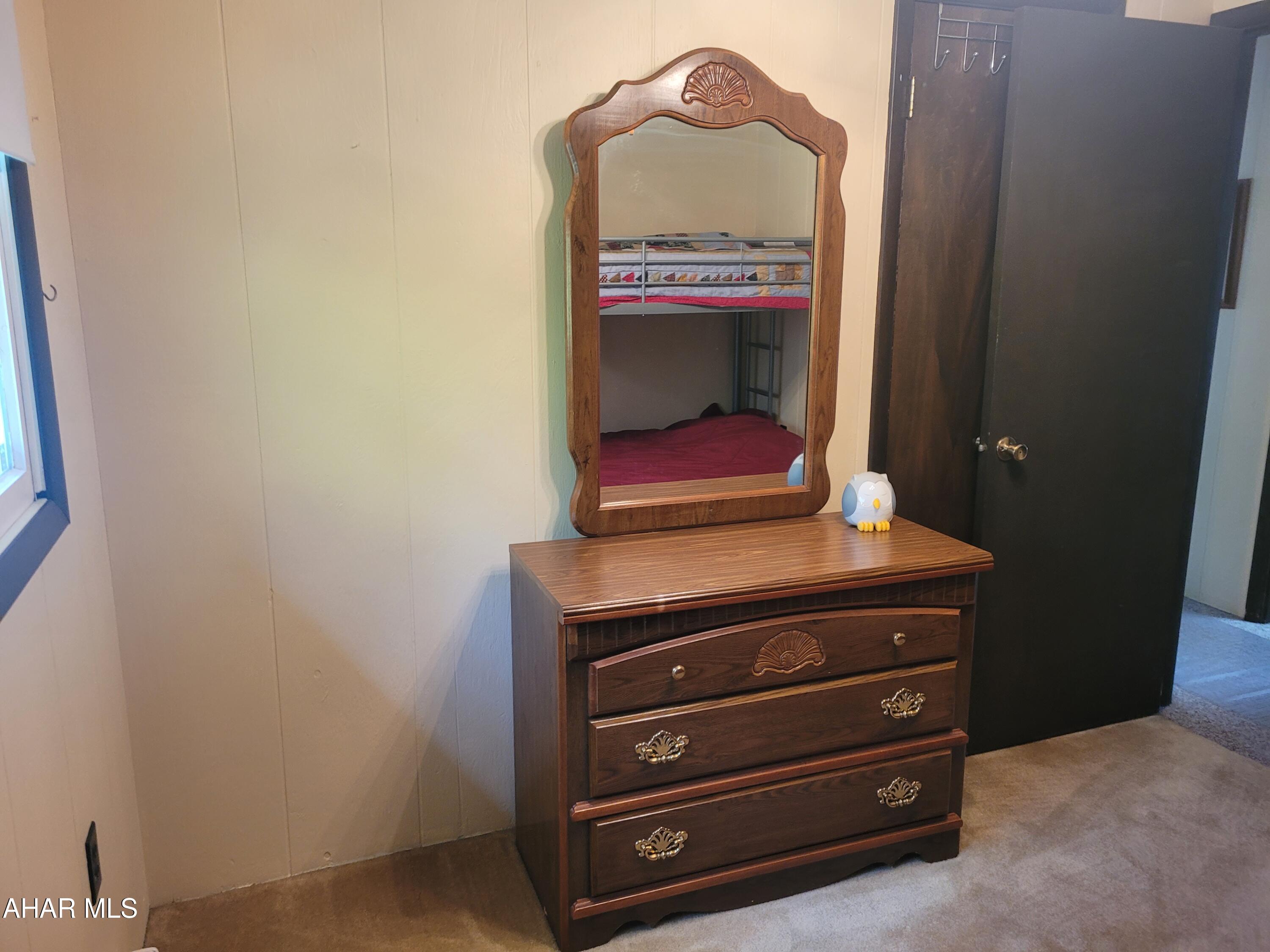 Glendale Yearound - Residential